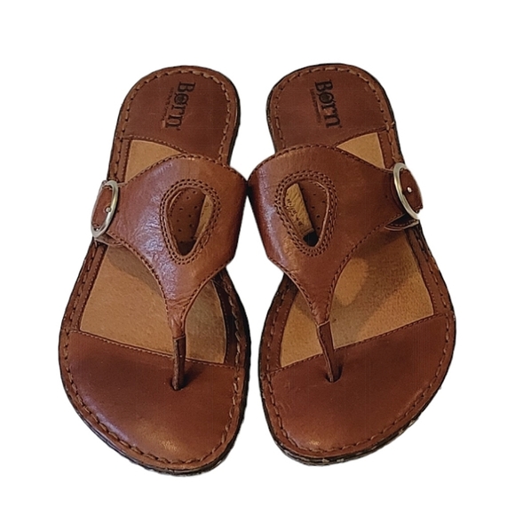 Born Shoes - Born Hand Crafted Brown Leather Cutout Buckle Thong Sandals Size 9